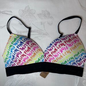 Victoria's Secret Pink Bra (36B) Wear Everywhere‎ Wireless Push Up PINK LOVE